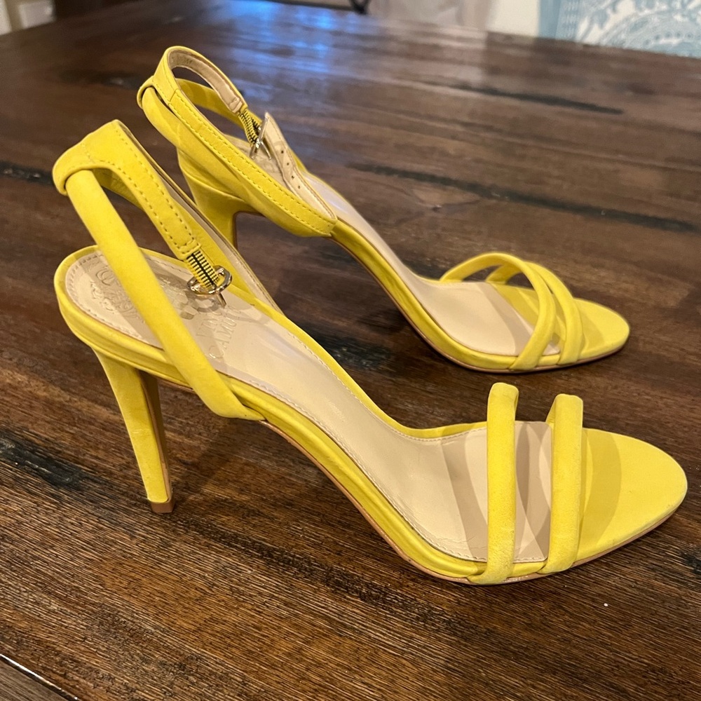 Vince Camuto Yellow Heels Size 9.5